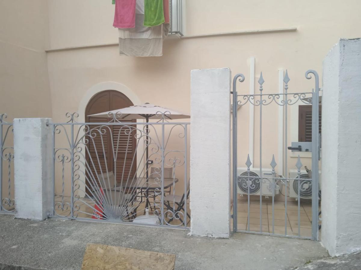 Affittacamere Prezioso Gaeta Esterno foto